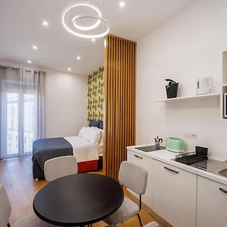 Apartament House In Decumani Entire By Houseinnaples Neapol