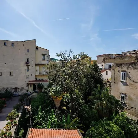 House In Decumani Entire By Houseinnaples